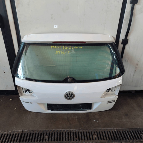 3af827025a portello post - 3af827025a,